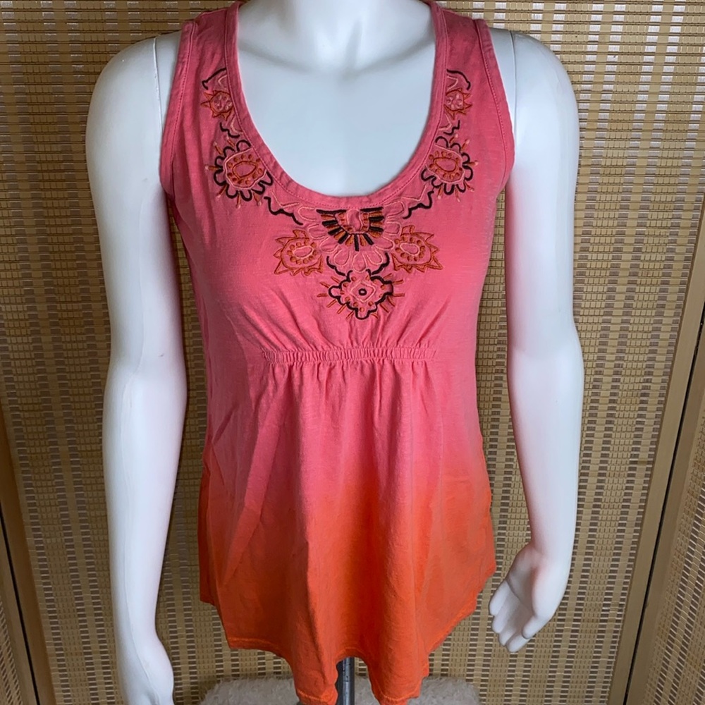 Athleta Woman’s Small Boho Embroidered Sleeveless Orange Ombre Fade Tank Top